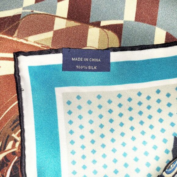 NEW Genuine 100% Mulberry Silk Double Sided Scarf 42"x42" Square Shawl 5802 - Picture 10 of 10